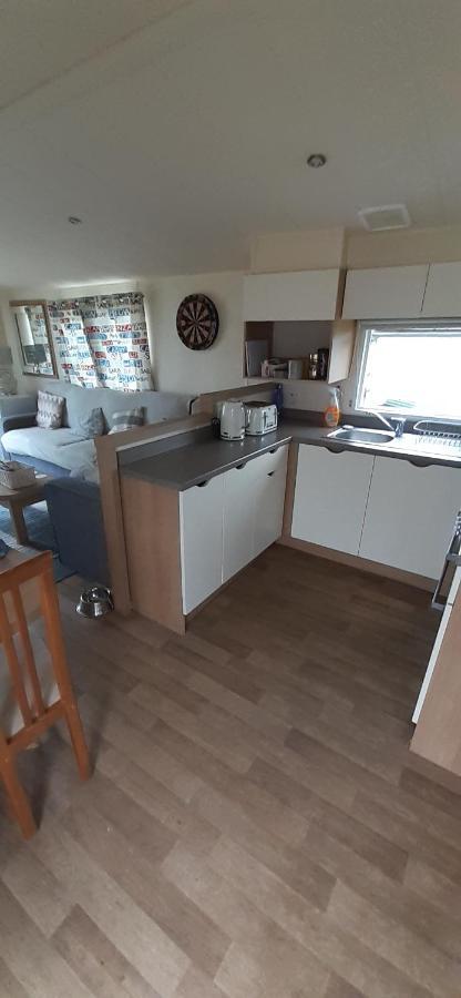 Arual Caravan Manor House Park. Allonby, Cumbria Maryport Bagian luar foto